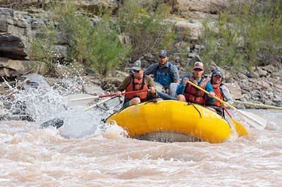 FLC students rafting the San Juan River